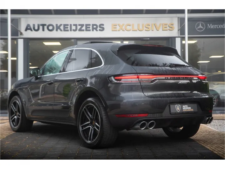 Porsche Macan 2.0  Image 4