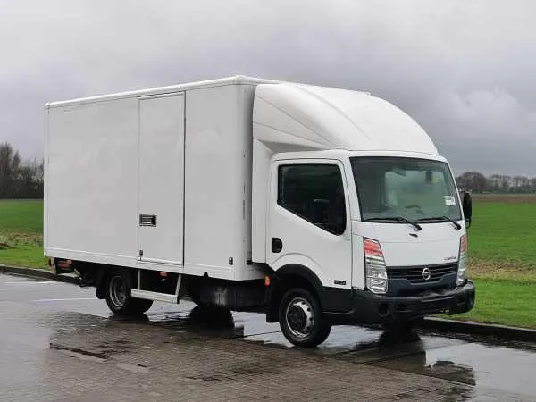 Nissan Cabstar 2.5  Image 4