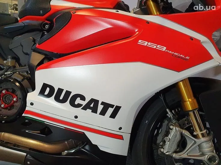 Ducati 959 Image 8